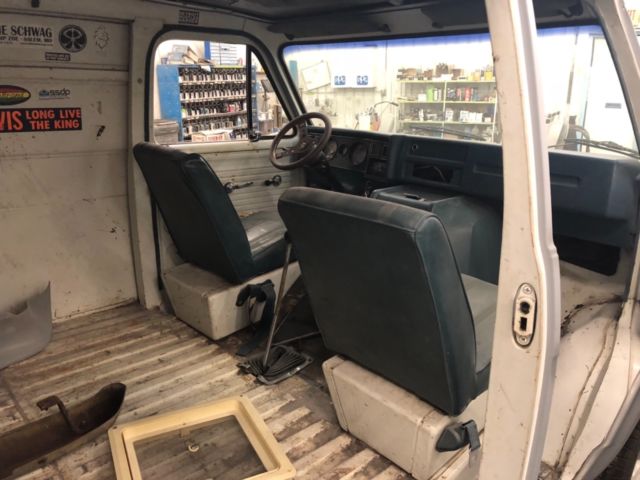 1975 Gray Chevrolet G10 Van Shorty