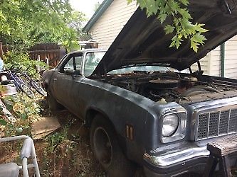 1975 Gray Chevrolet Malibu Coupe