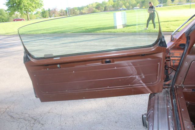 1975 Chrysler Town & Country