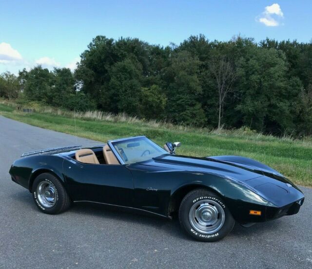 1975 Green Chevrolet Corvette Convertible