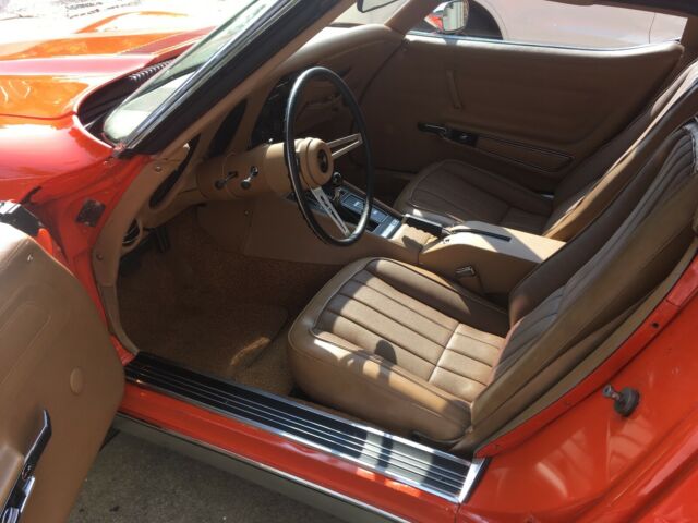 1975 Orange Chevrolet Corvette Coupe