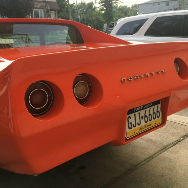 1975 Orange Chevrolet Corvette Coupe