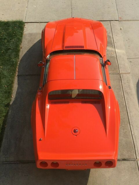1975 Orange Chevrolet Corvette Coupe