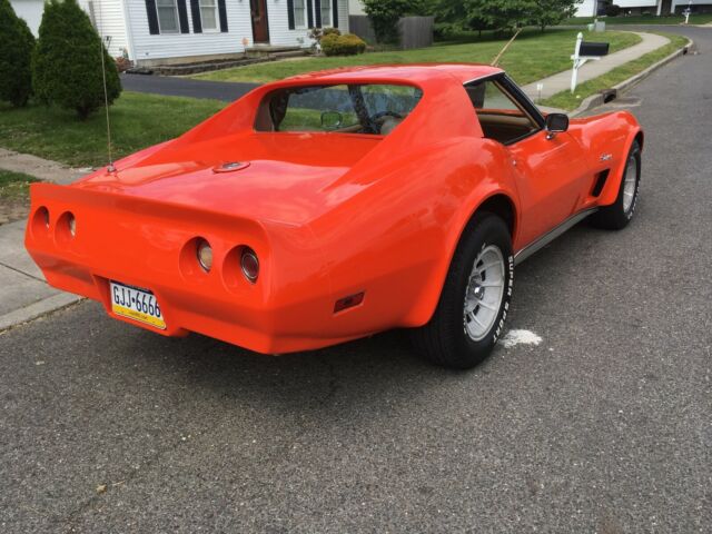 1975 Orange Chevrolet Corvette Coupe