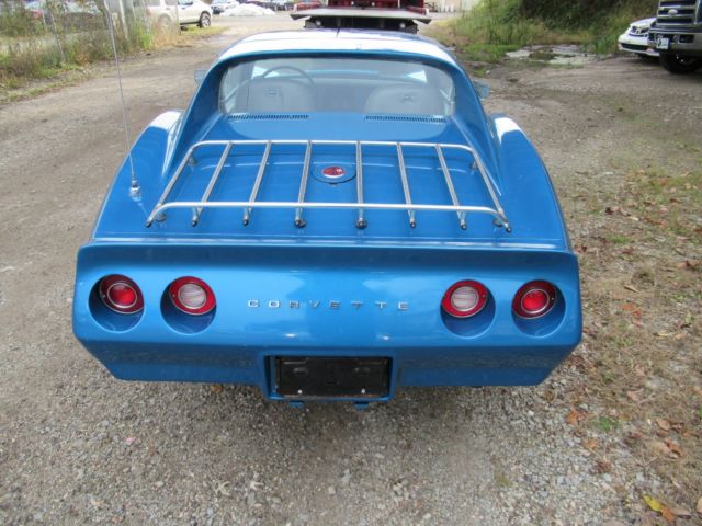 1975 Bright Blue (Code 22) Chevrolet Corvette Coupe
