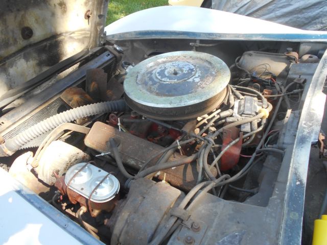 1975 Gray Chevrolet Corvette Coupe