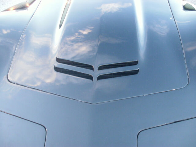 1975 Black Chevrolet Corvette