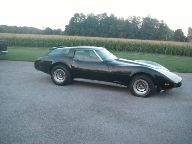 1975 Black Chevrolet Corvette Coupe