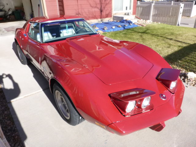 1975 Red Chevrolet Corvette Coupe