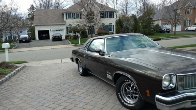1975 Oldsmobile Cutlass Coupe