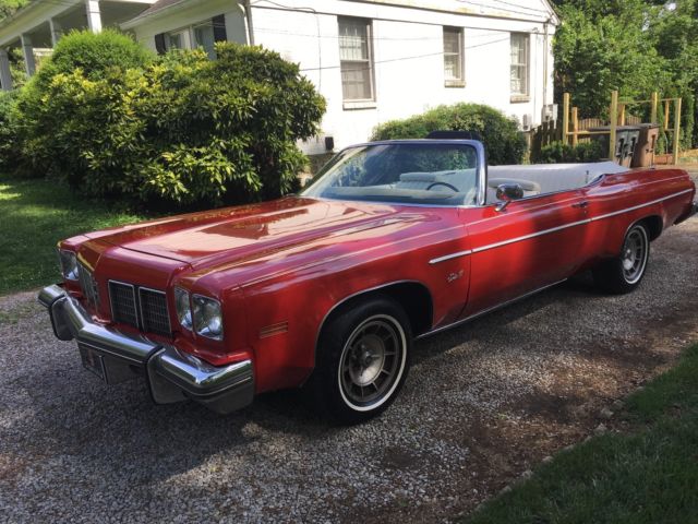 1975 Red Oldsmobile Eighty-Eight Convertible