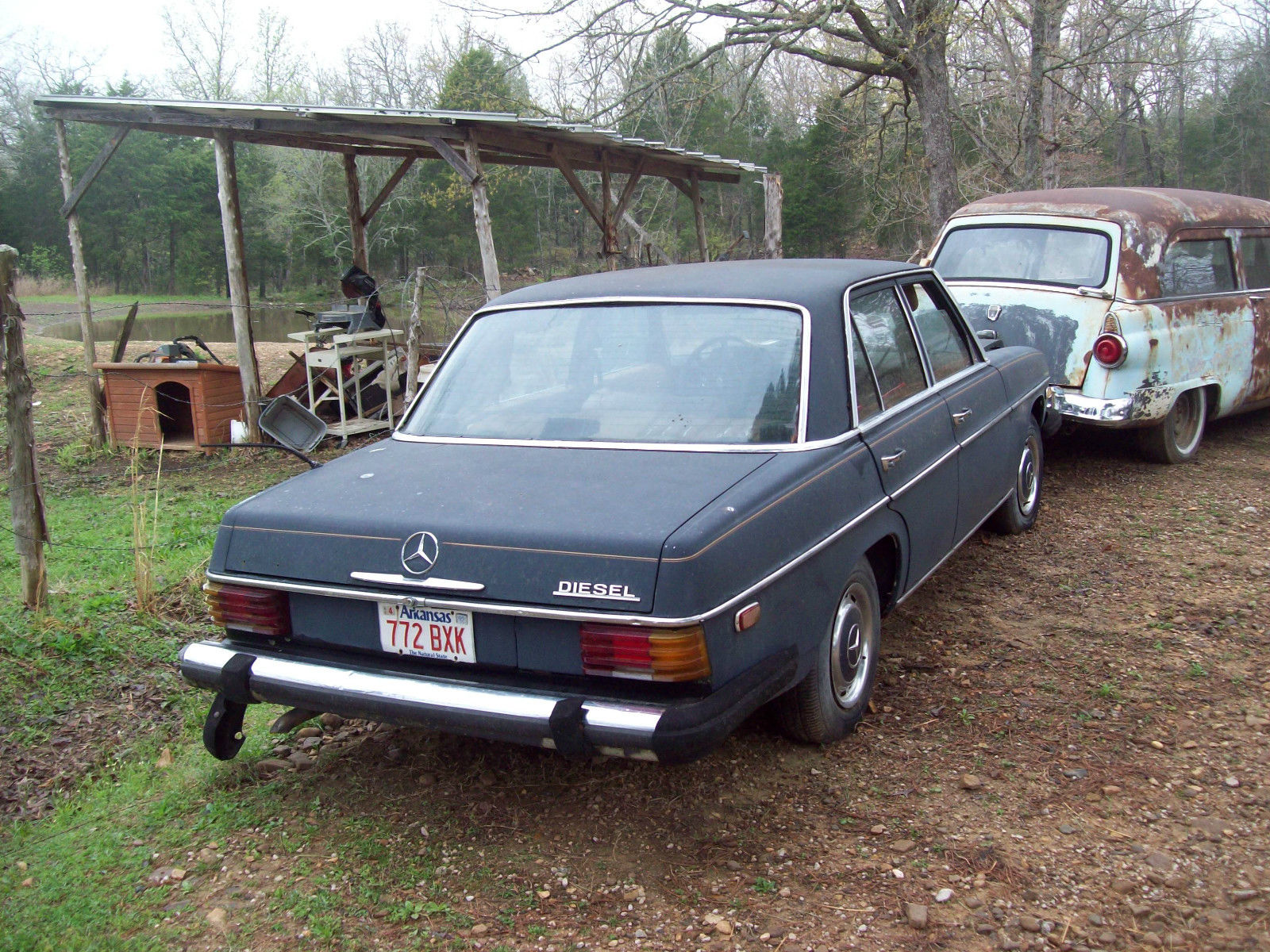 1975 Black Mercedes-Benz Other Sedan