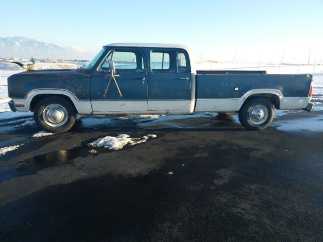 1975 Blue Plymouth D200 Crew Cab Pickup
