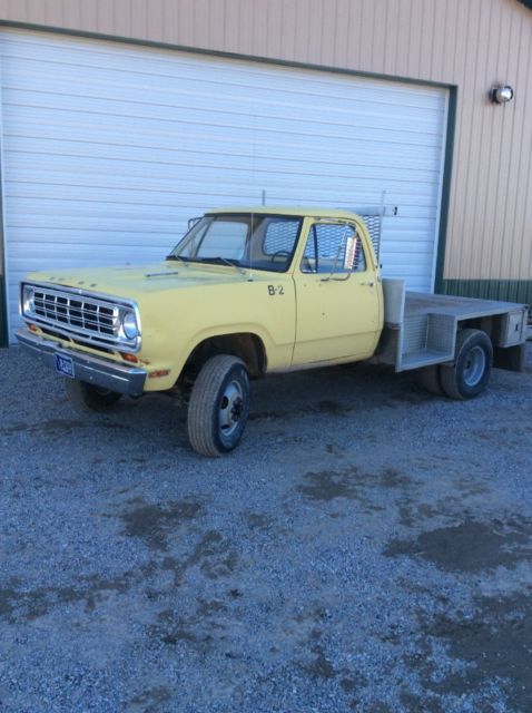 1975 Dodge Power Wagon