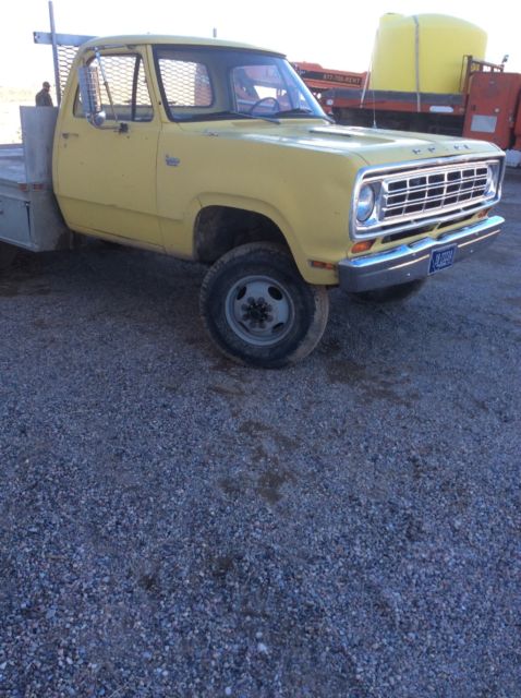 1975 Dodge Power Wagon