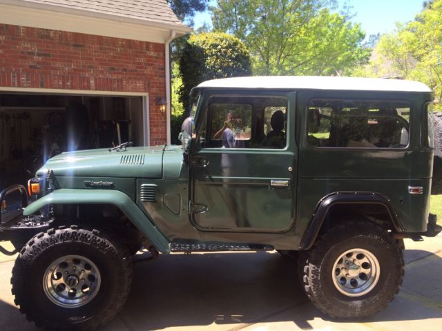 1975 Green Toyota Land Cruiser