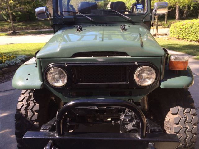 1975 Green Toyota Land Cruiser