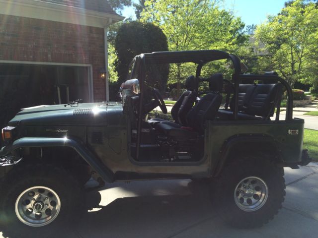 1975 Green Toyota Land Cruiser