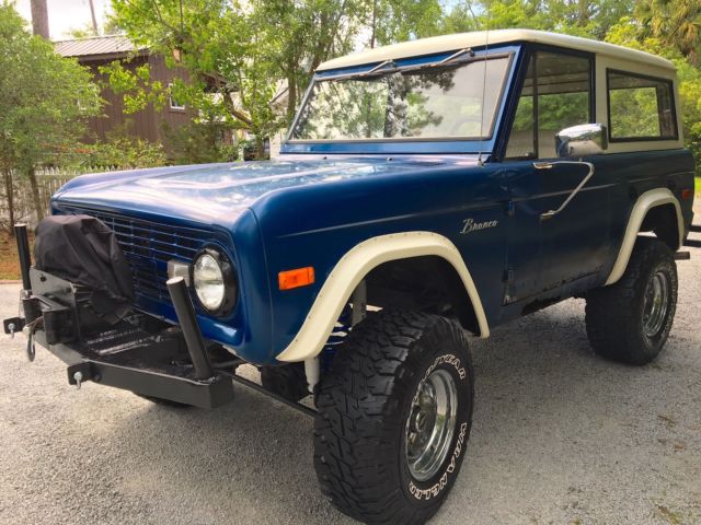1975 Blue Ford Bronco Hard Top Convertible