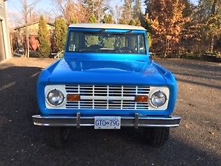 1975 Blue Ford Bronco Convertible