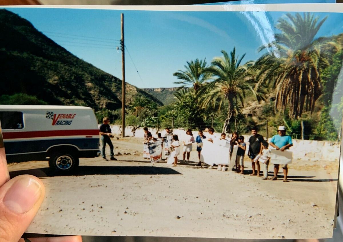 1975 White Ford E-Series Van Extended Passenger Van