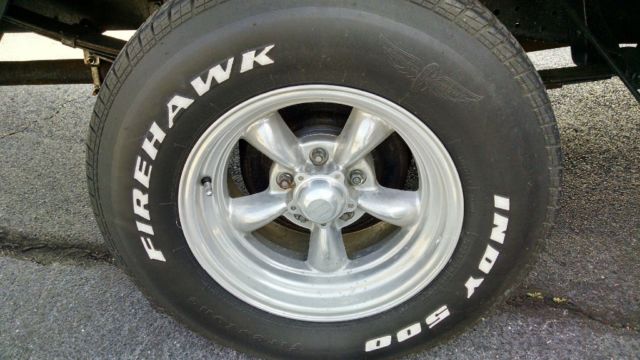 1975 Black Ford F-100 Standard Cab Pickup