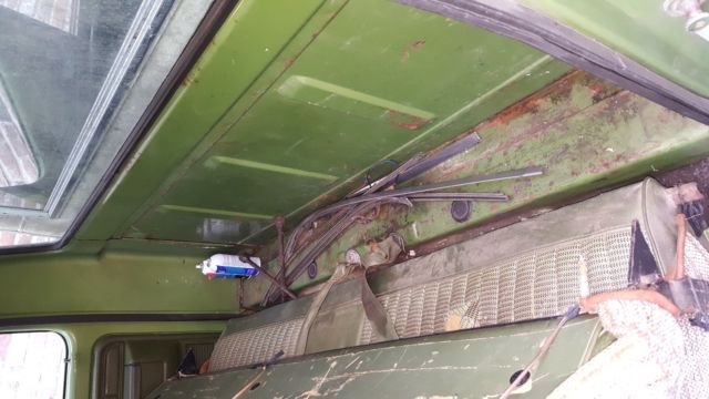 1975 Green Ford F-100 Standard Cab Pickup