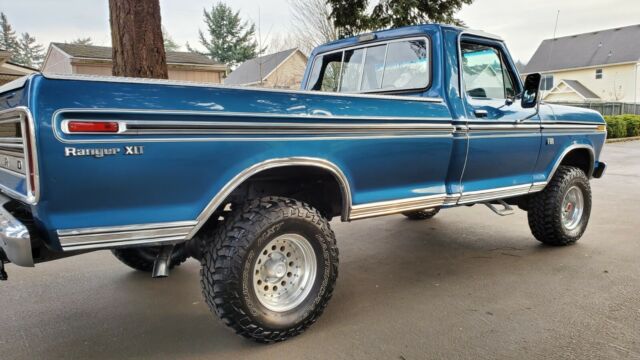 1975 Blue Ford F-100 Standard Cab Pickup