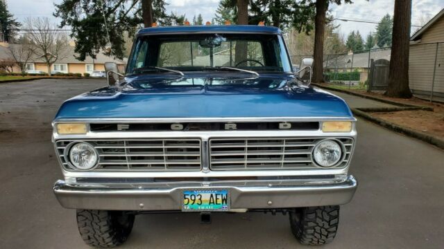 1975 Blue Ford F-100 Standard Cab Pickup