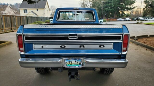 1975 Blue Ford F-100 Standard Cab Pickup