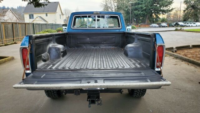 1975 Blue Ford F-100 Standard Cab Pickup