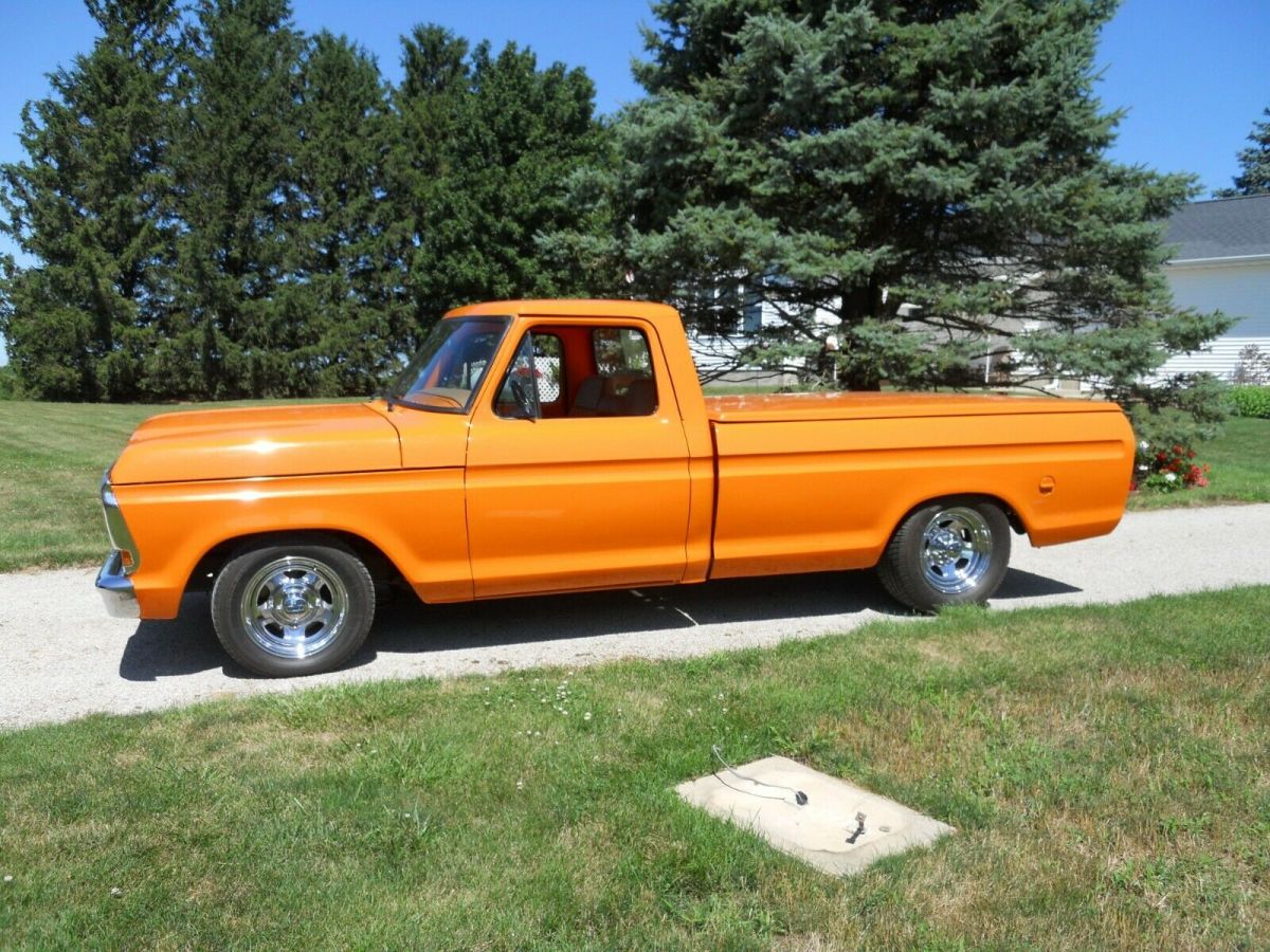 1975 Orange Ford F-150 Standard Cab Pickup