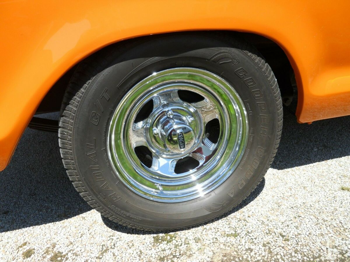 1975 Orange Ford F-150 Standard Cab Pickup