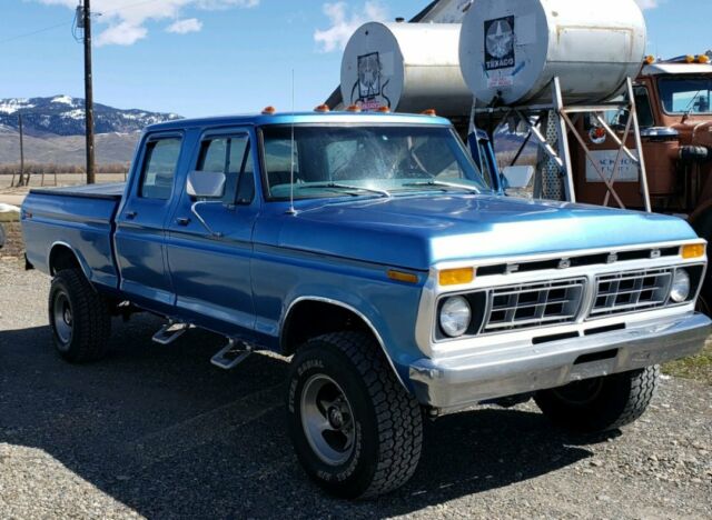 1975 Blue Ford F-250 Crew Cab Pickup
