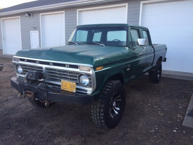 1975 Green Ford F-250 Crew Cab Pickup