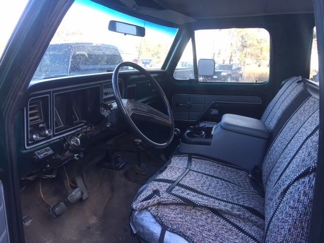 1975 Green Ford F-250 Crew Cab Pickup