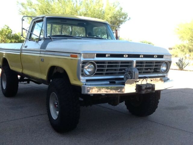1975 Yellow Ford F-250