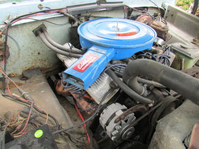 1975 Green Ford F-250 pick up