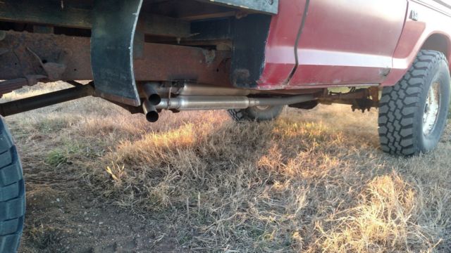 1975 red/white Ford F-250 truck