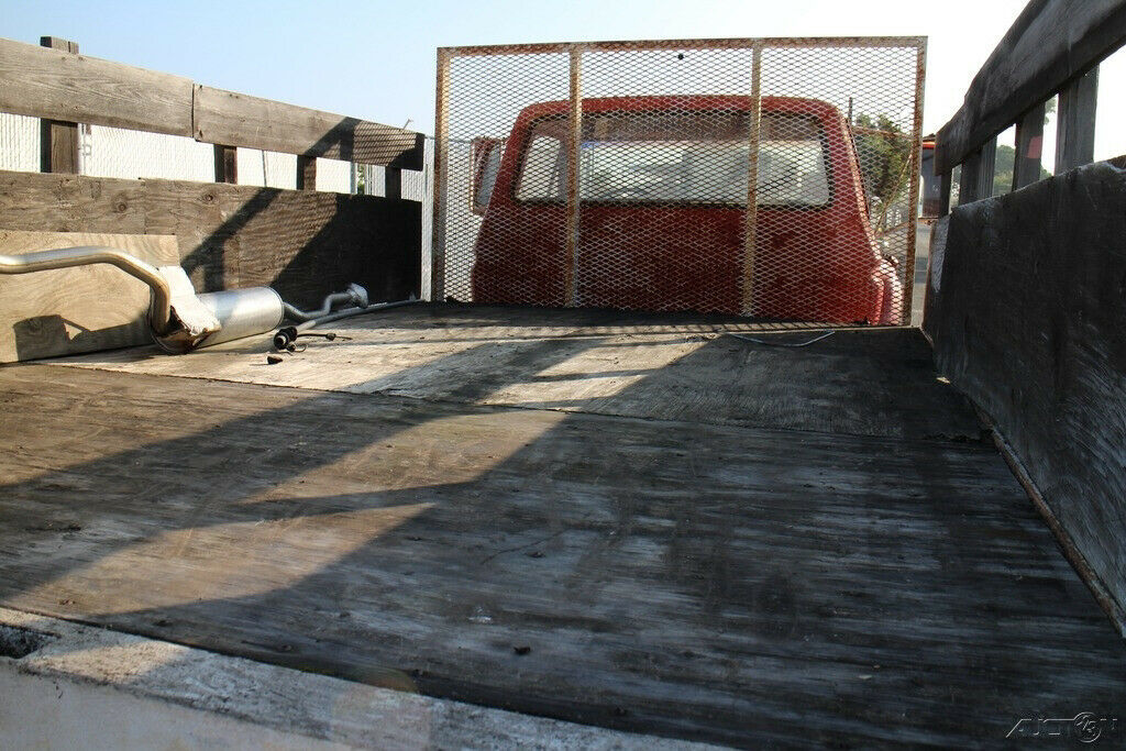 1975 Red Ford F-500 Dump Truck Other