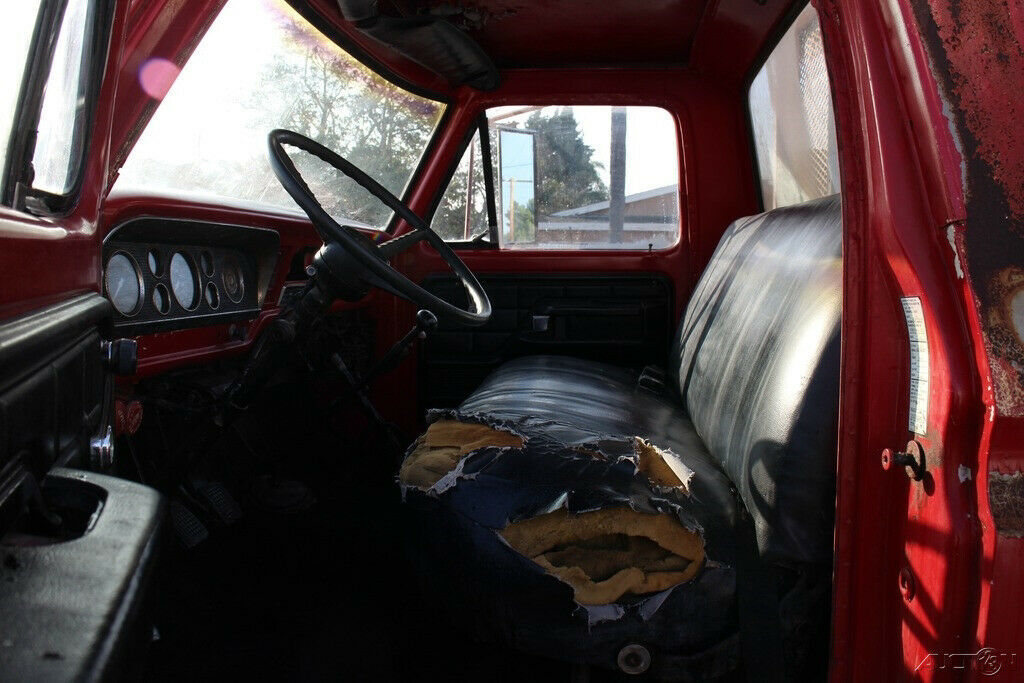 1975 Red Ford F-500 Dump Truck Other