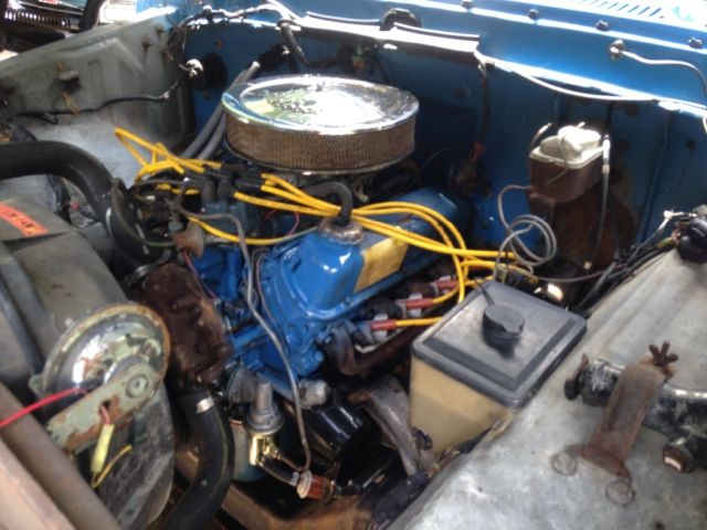 1975 Blue Ford F-100 Cab & Chassis