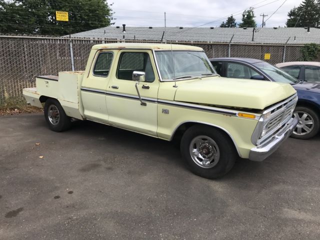 1975 Pea Green Ford F-250 Extended Cab Pickup