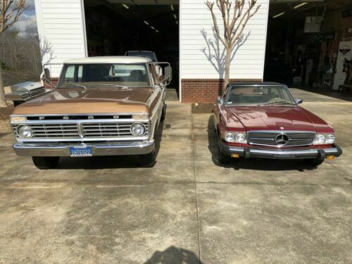 1975 Brown Ford F-250 Extended Cab Pickup