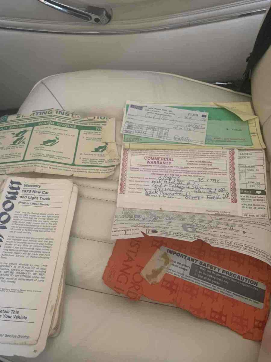 1975 Black Ford Mustang