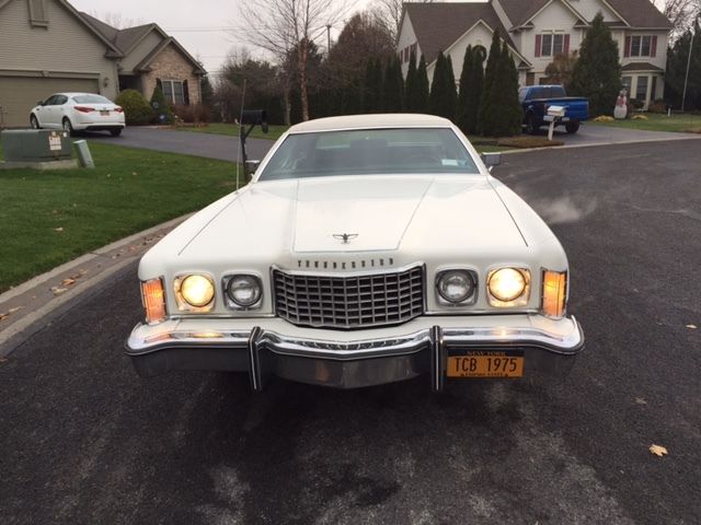 1975 White Ford Thunderbird Coupe