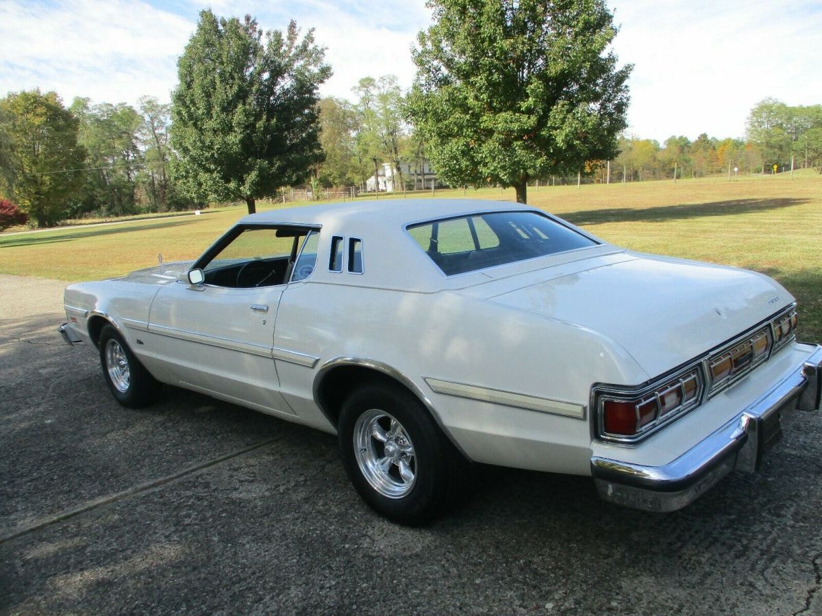 1975 White Ford Torino Coupe