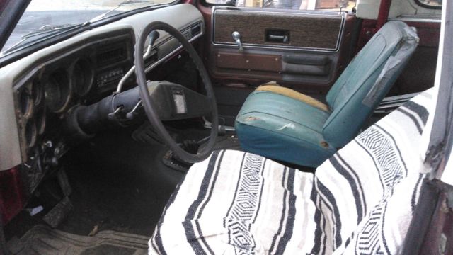 1975 Black GMC Jimmy SUV