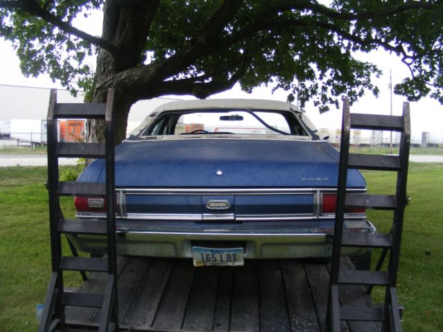 1975 Blue Ford Torino Coupe