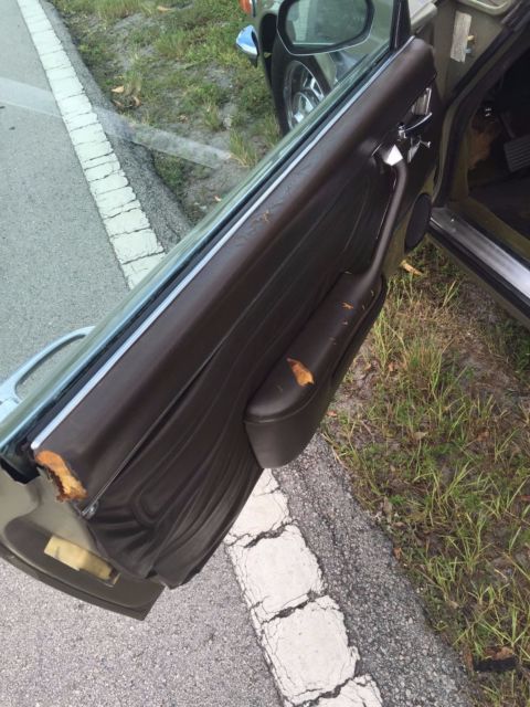 1975 Carmine Red Jaguar XJ6 Coupe